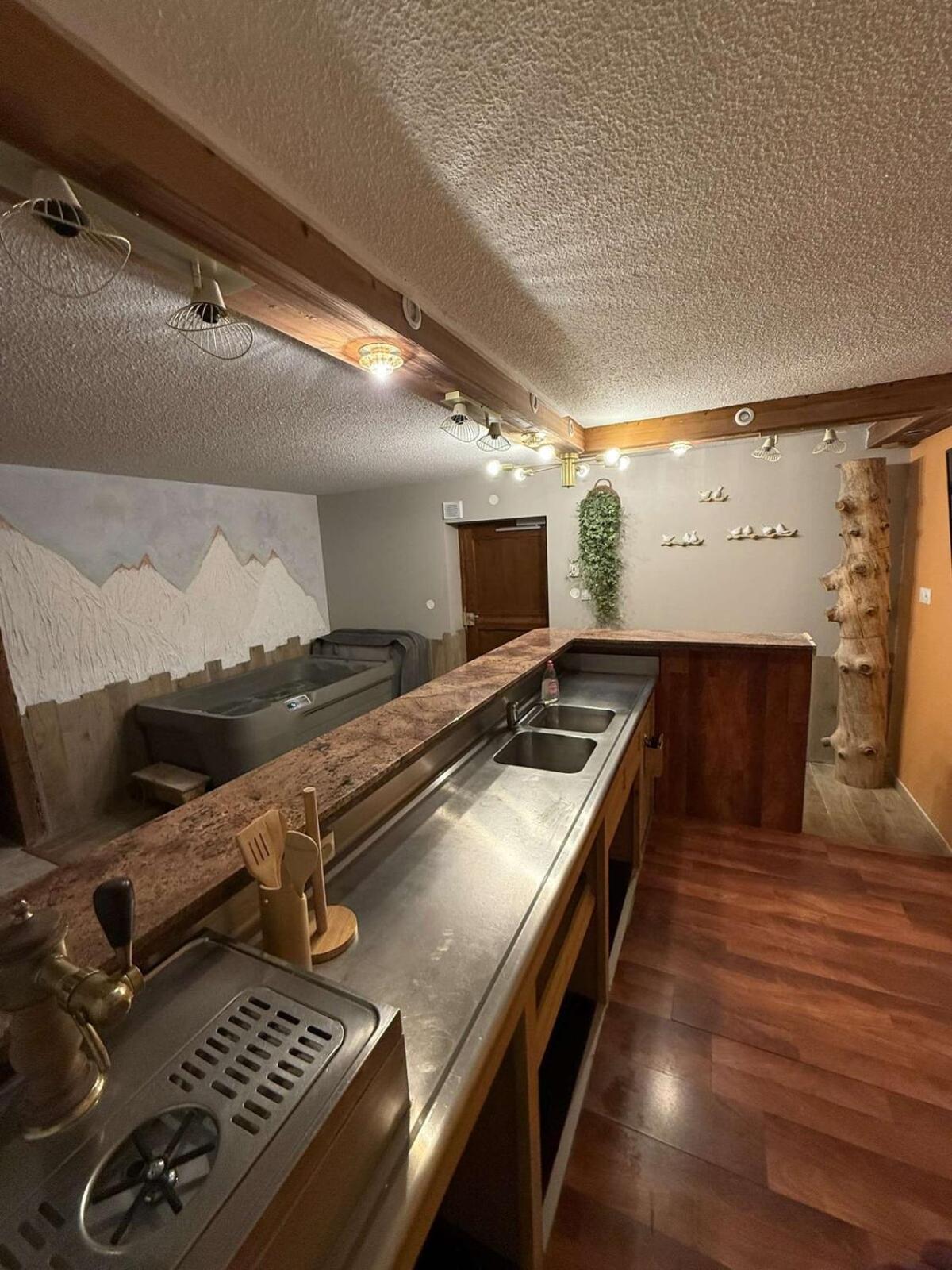 Apartment Le Savoyard - Bar & Jacuzzi